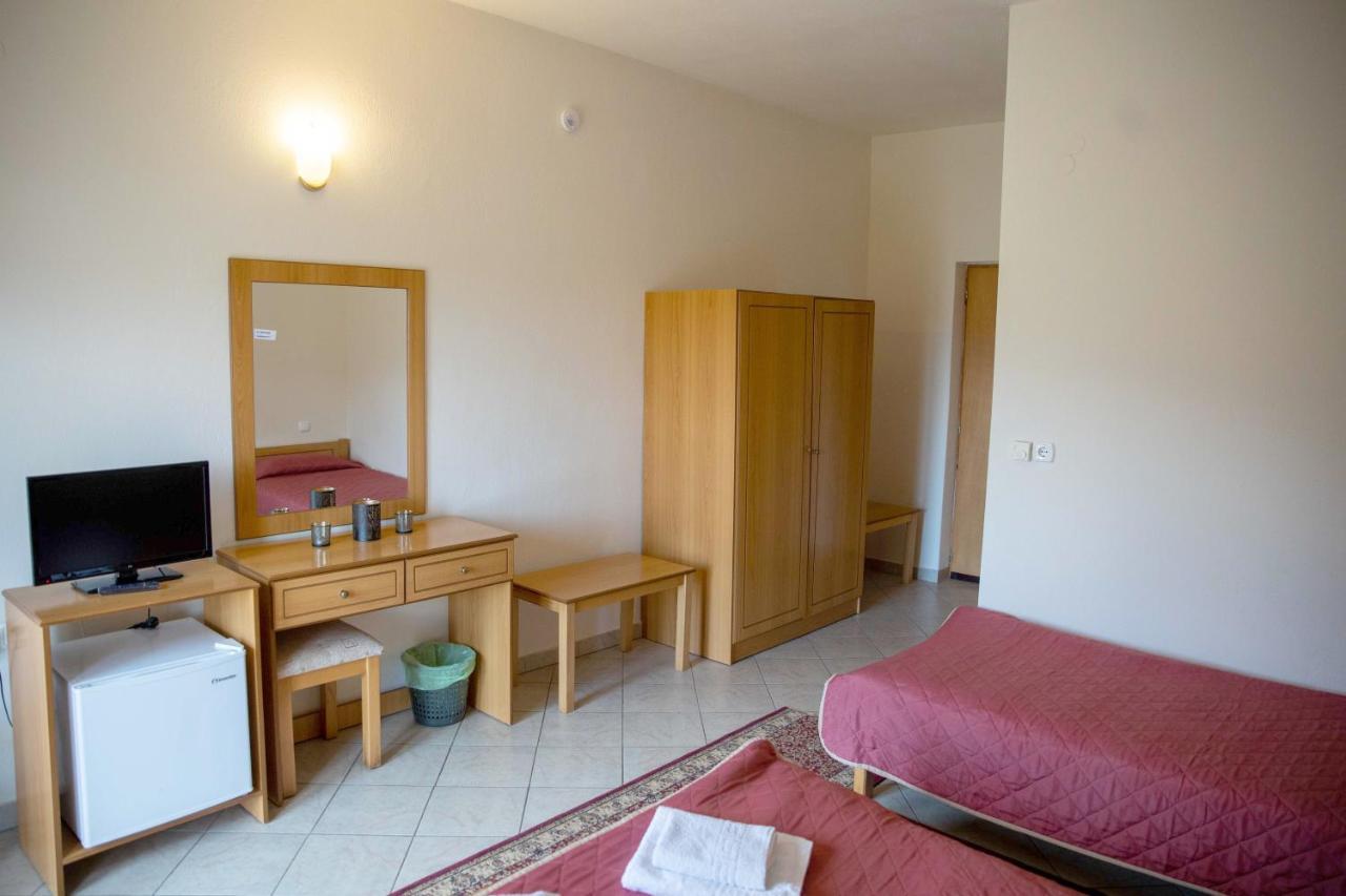 Sérvia Hotel Kastro מראה חיצוני תמונה