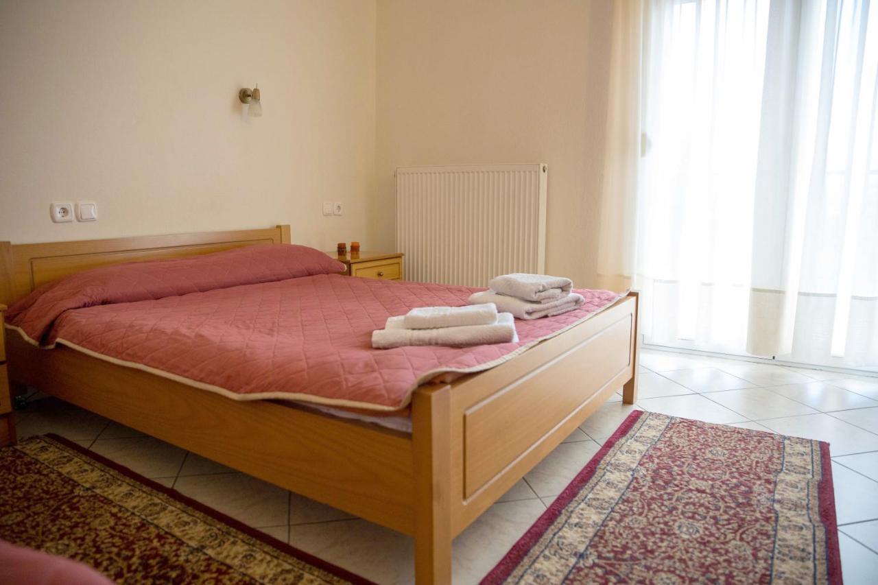 Sérvia Hotel Kastro מראה חיצוני תמונה